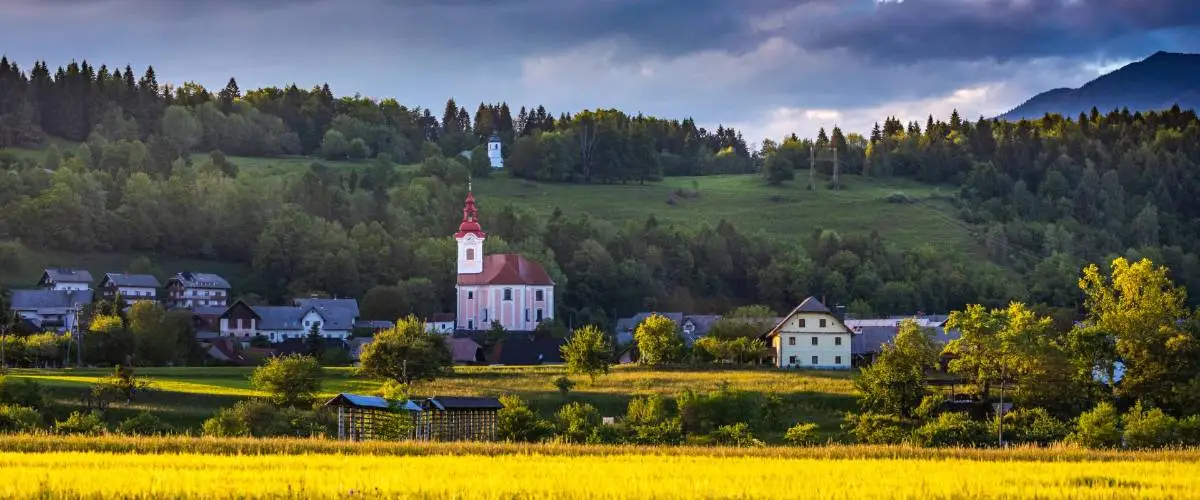 盘点布莱德周边的绝美村庄，个个都美如仙境，国庆小长假安排！ -华闻时空