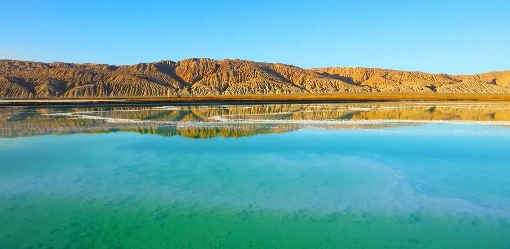 中国最“孤独”的城市,周围全是无人区,390公里外才有城市 -华闻时空