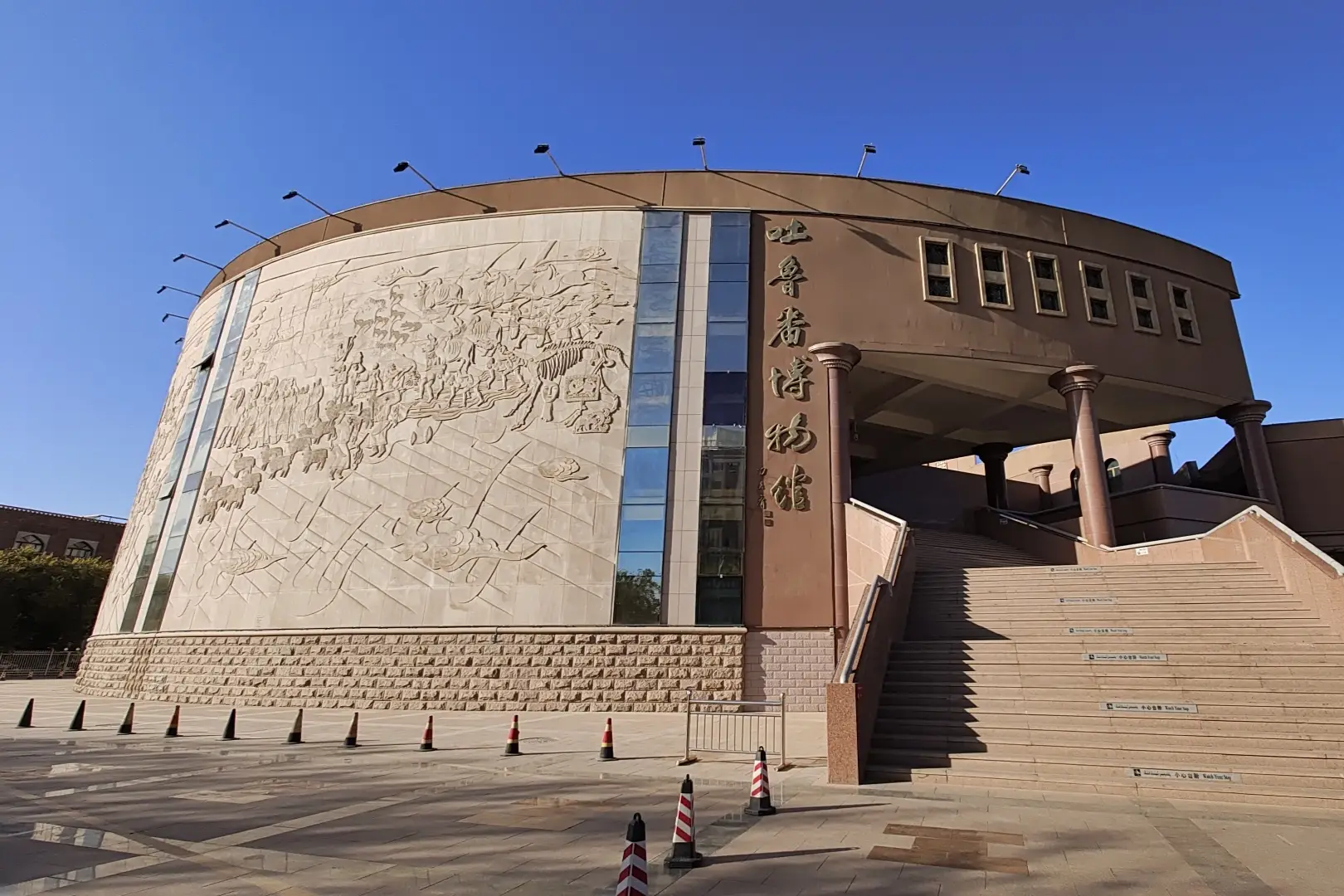 胆小划走胆大留!这家博物馆展出的干尸是中国之最! -华闻时空