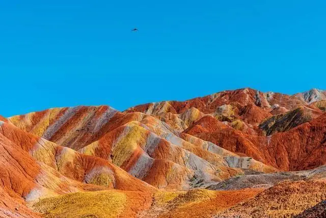 国内6个像外星球的地方，第3个像月球，第6个像火星！你去过吗？ -华闻时空