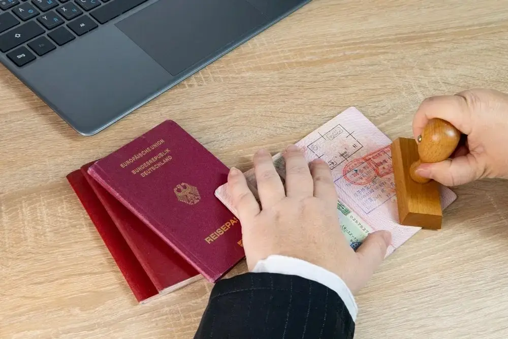 300家德企联名投诉过后，德国对华签证提速了吗？-华闻时空