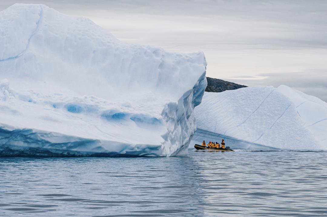 一人一包一塑料袋，勇闯北极-华闻时空