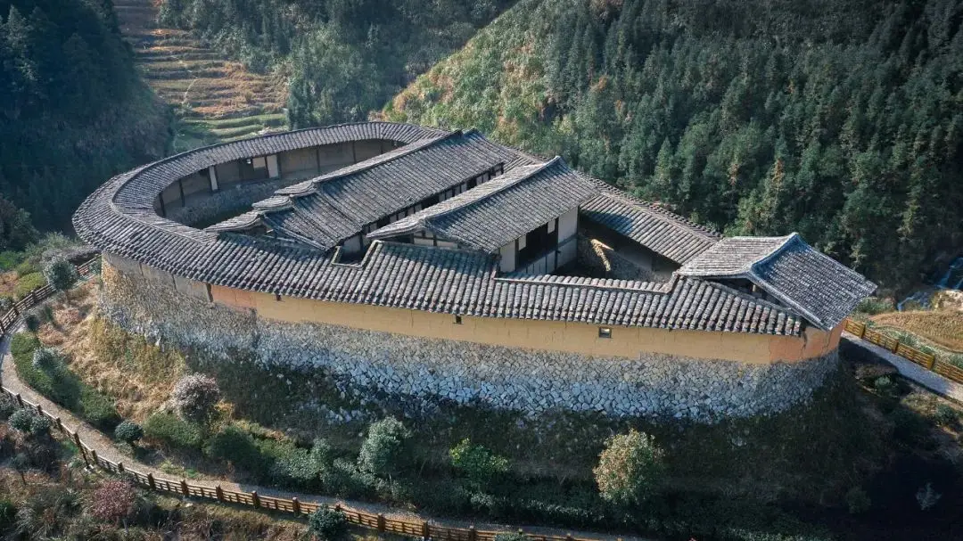 今年最有烟火气的目的地，在县城 -华闻时空