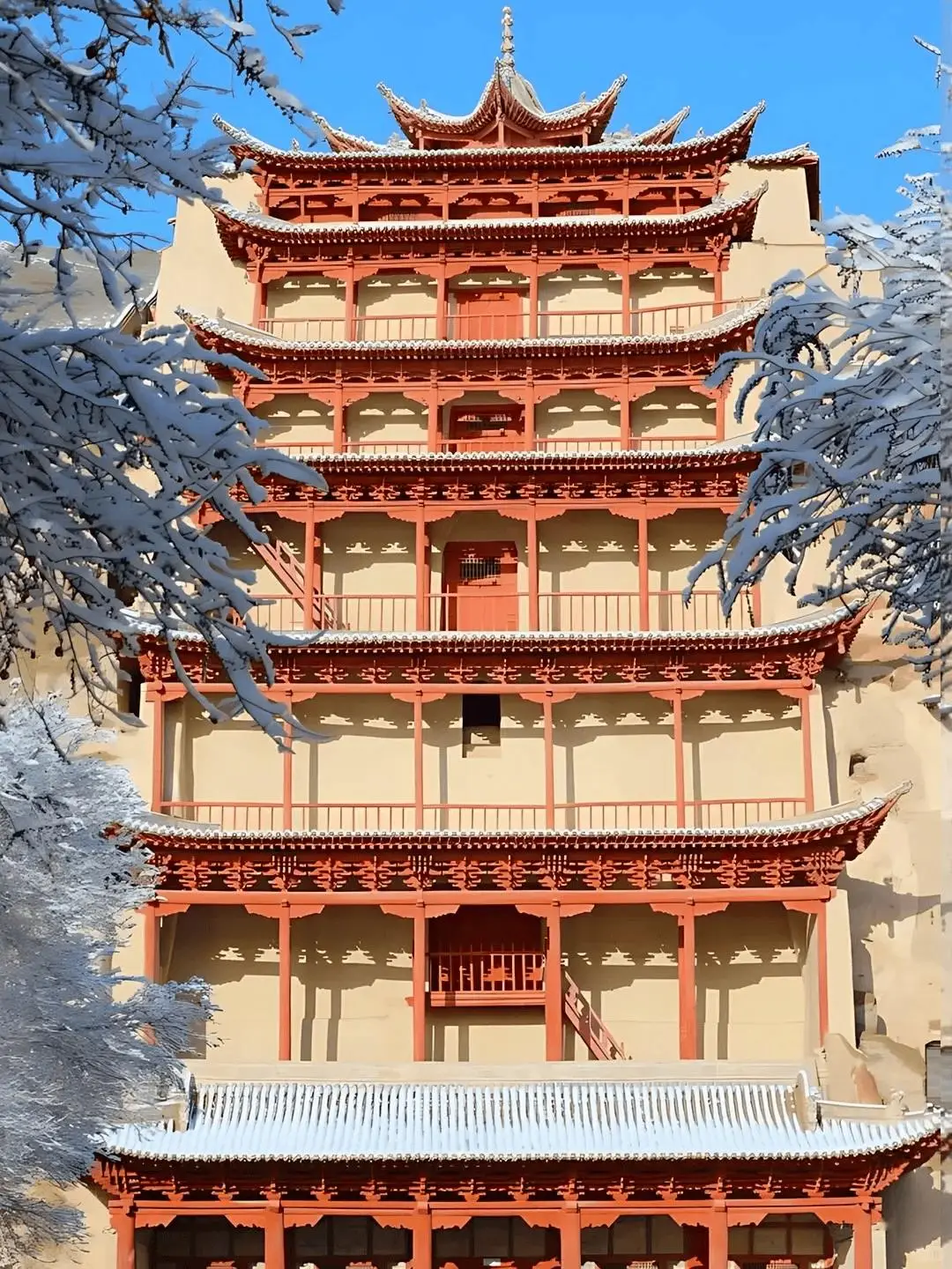 景区门票全免费！上榜孤独星球top1，这座唯一以酒命名的城市，历史风光都是一绝！ -华闻时空