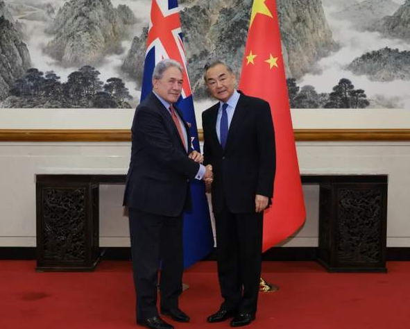 新西兰副总理兼外长彼得斯访问中国-华闻时空