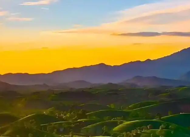 NZ华新社述评|中美关系对抗 他国或被迫“选边站”?世界将永无宁日!-华闻时空