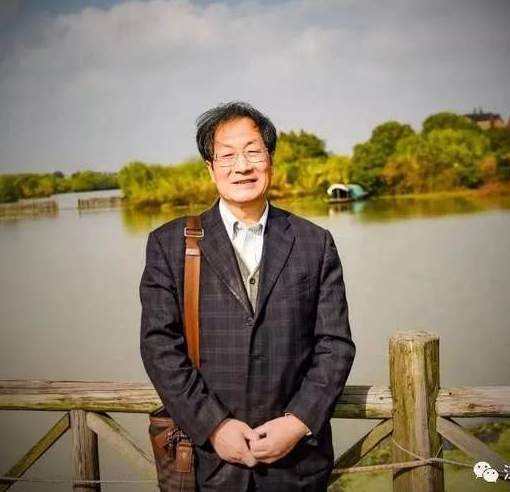 江淮文学┃山沟沟盛开雪梨花 作者：钱杭根；诵读：碧涛-华闻时空
