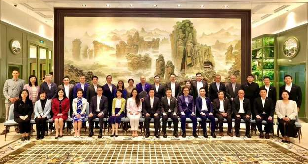 香港特区行政长官李家超会见杭州侨商港人代表-华闻时空