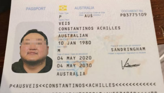 震惊！马来“贪腐天王”乔装潜逃中国，用假澳洲护照隐身上海豪宅！-华闻时空