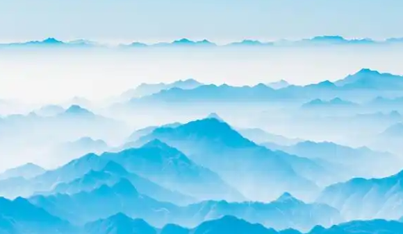 清晨文/飘渺（浙江）-华闻时空