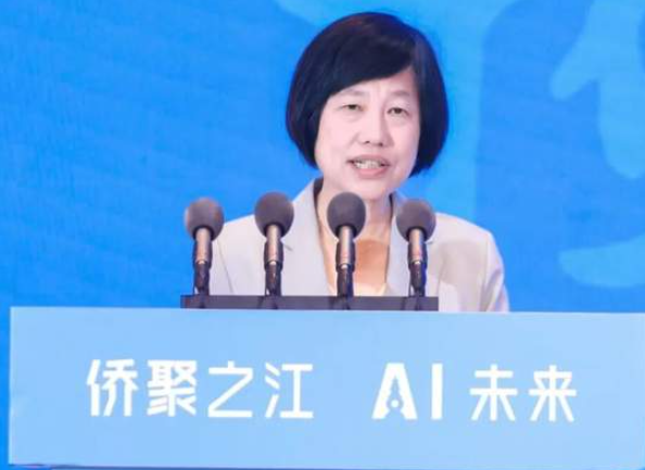 侨助开放 青耀华章——侨青发展对话在杭州圆满举行-华闻时空
