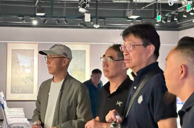 展览丨只有花儿不会老——江宏伟作品展-华闻时空