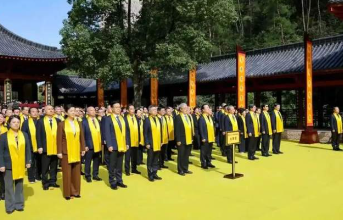 丁德坤参加乙巳（2025）年中国仙都祭祀轩辕黄帝大典-华闻时空