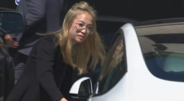 加拿大华裔女调酒师被判18个月! 竟帮卧底警察洗钱50万…-华闻时空