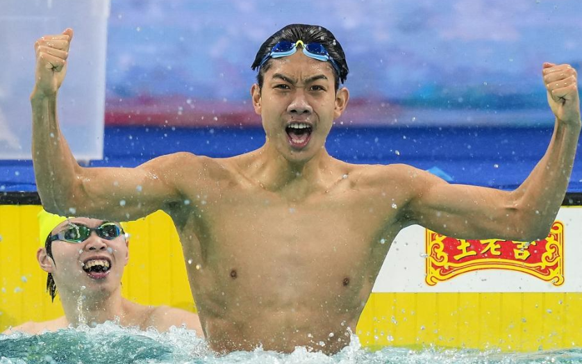 三天三金三记录！山东小将张展硕夺得十五运会男子800米自由泳金牌-华闻时空