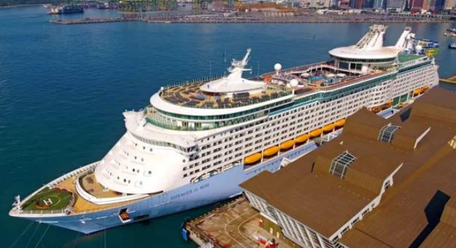 全网刷屏!! 大批澳洲华人陷入连环骗局! 70岁华人夫妇被坑惨, 上百人维权困难! 真相曝光令人愤怒…-华闻时空