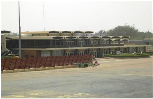 尼日尔：军方表示将与法国开战-华闻时空