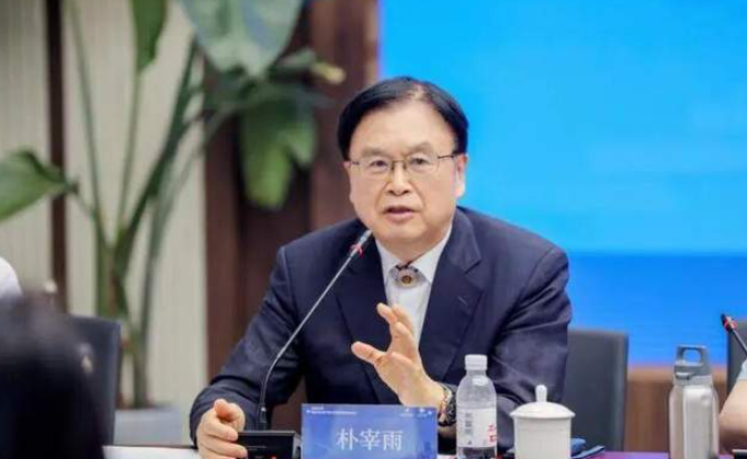 一支笔撬动中韩文坛:朴宰雨的“无回报”奔走史-华闻时空