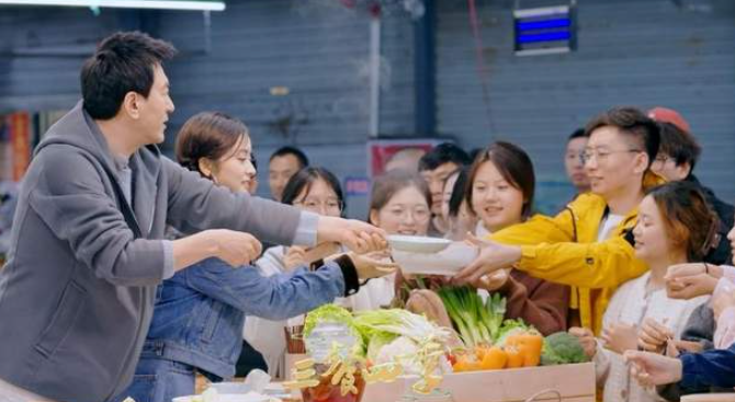 中国电视-《三餐四季》（第三季）：“小家”三餐暖 “大家”四季兴-华闻时空