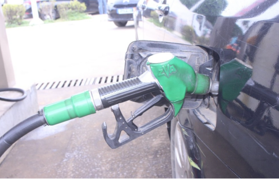 科特迪瓦:汽油和柴油价格分别保持 820 和 675 西非法郎每升不变-华闻时空