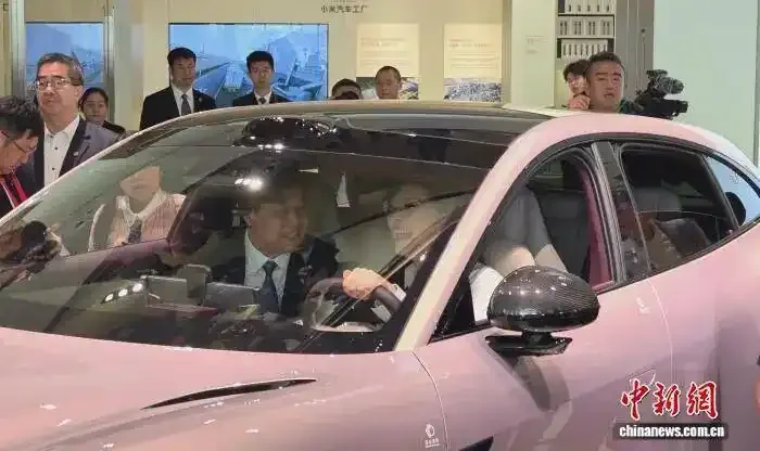 图片[2]-郑丽文：难怪我老公这么喜欢小米的东西！希望带一台小米汽车回台湾-华闻时空