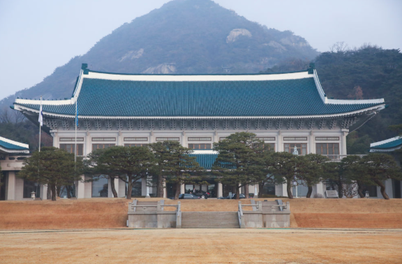 韩国迎来首个“劳动节”法定公休日-华闻时空