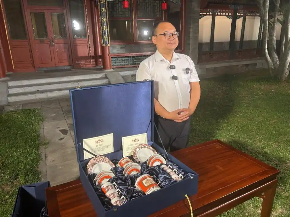 普京说26年后与他重逢很开心-华闻时空