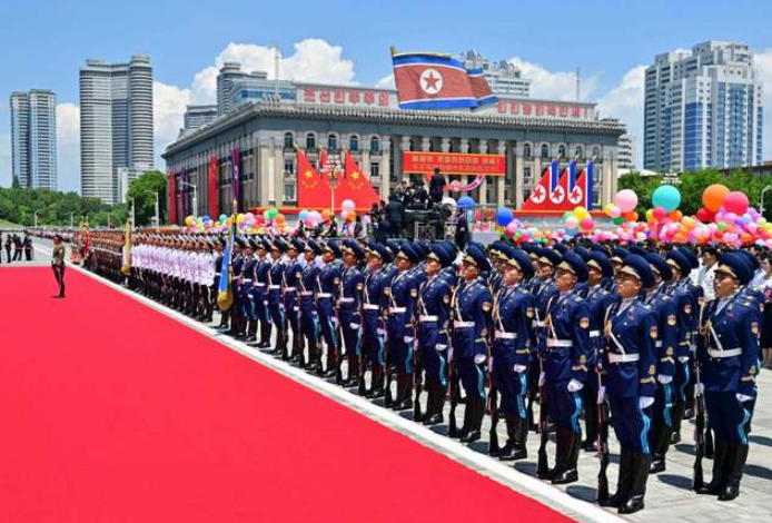 习近平总书记访问朝鲜 朝方举行盛大欢迎仪式-华闻时空
