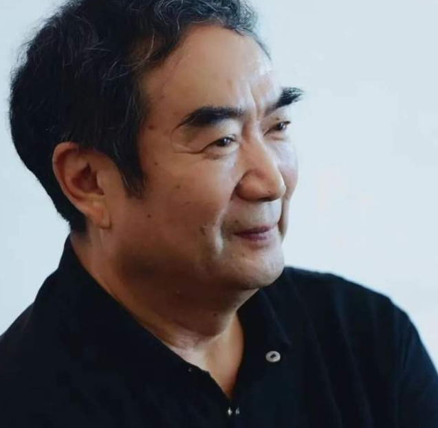 尺幅之内的厚重思考-华闻时空