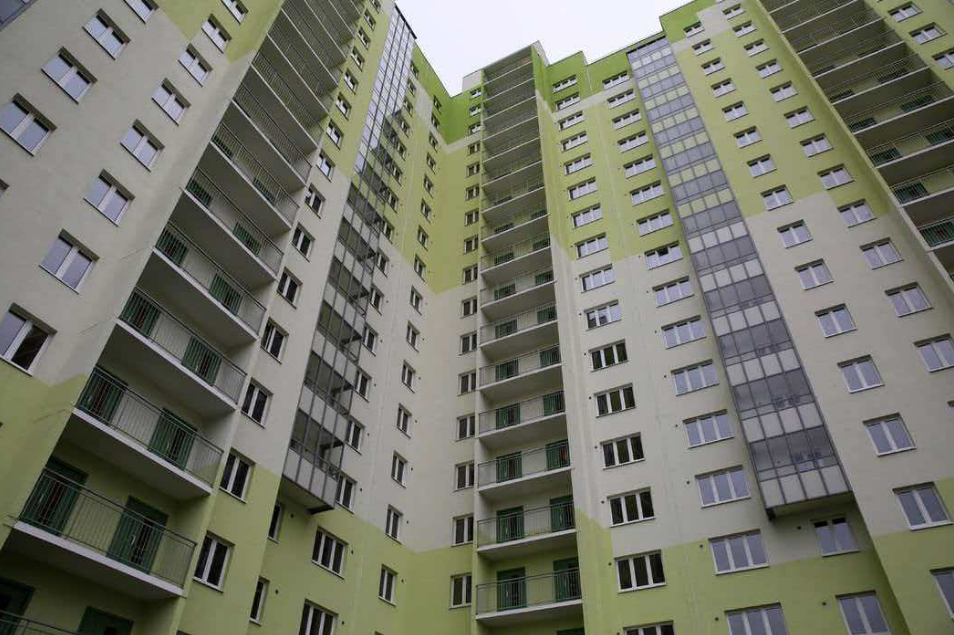 俄二手房市场半年报：均价年涨10%，交易量激增-华闻时空