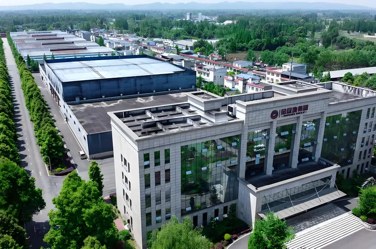 纪实散文|金盆地:以匠心守初心 以文化铸品牌——记文化学者一行探访金盆地集团-华闻时空