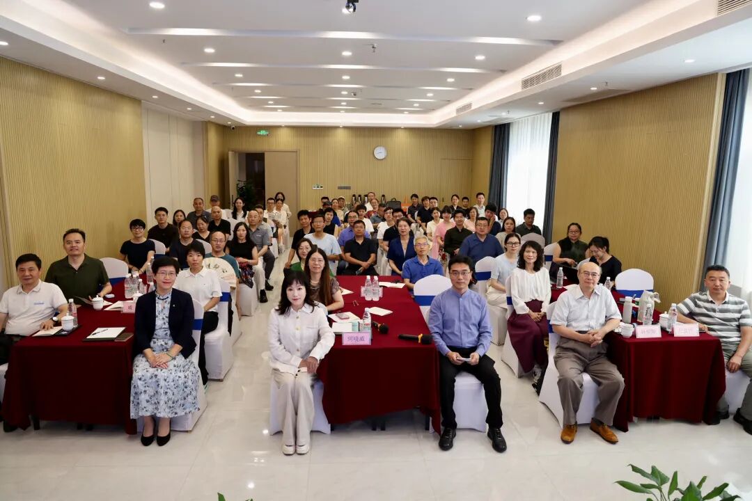 辰颂|赓续文脉 智启商道——“智者对话:国学智慧赋能浙商行稳致远”在杭圆满举行-华闻时空