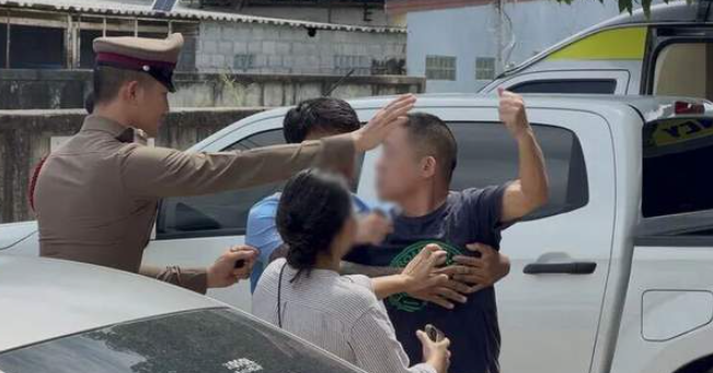 中国20岁“富二代”在泰国被杀冲上热搜！嫌犯自首后称：在女友浴室看见他，真相却没这么简单-华闻时空