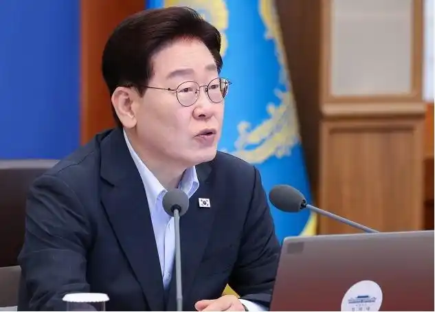 韩国多地刷新最高气温纪录,李在明下令:将当前情况视为“国家灾难状态”-华闻时空