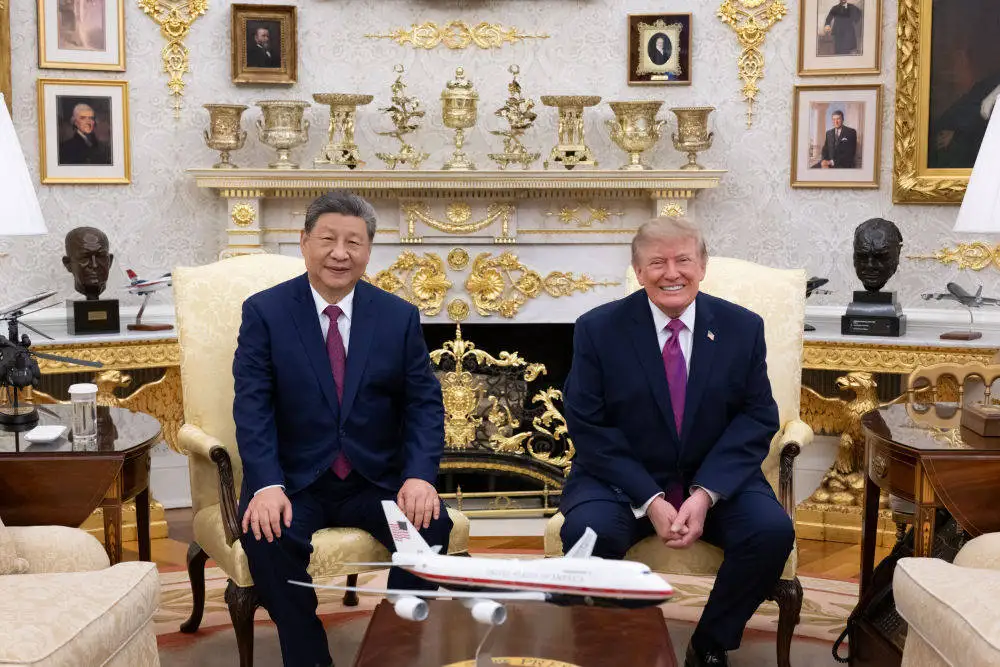 图片[3]-习近平同美国总统特朗普小范围交流-华闻时空