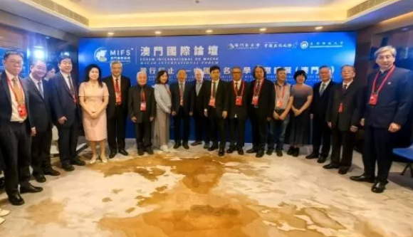 韩玉臣应邀出席澳门国际论坛暨中国画名家学术邀请展-华闻时空