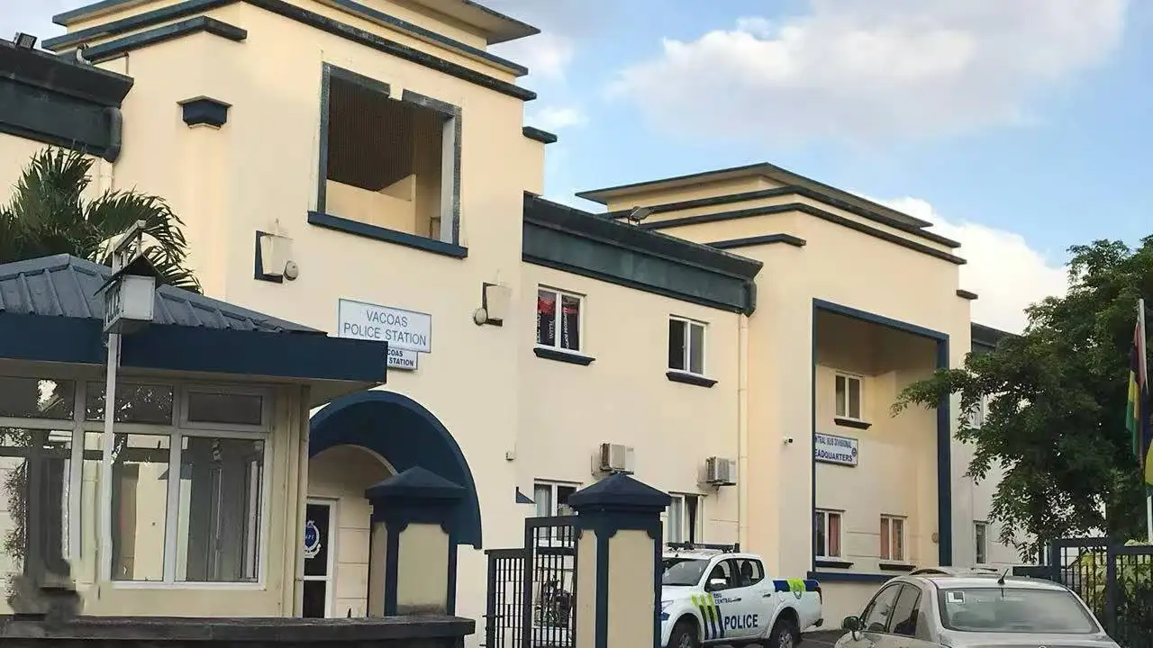 图片[1]-她在抖音上遭到嘲笑后试图自杀-华闻时空