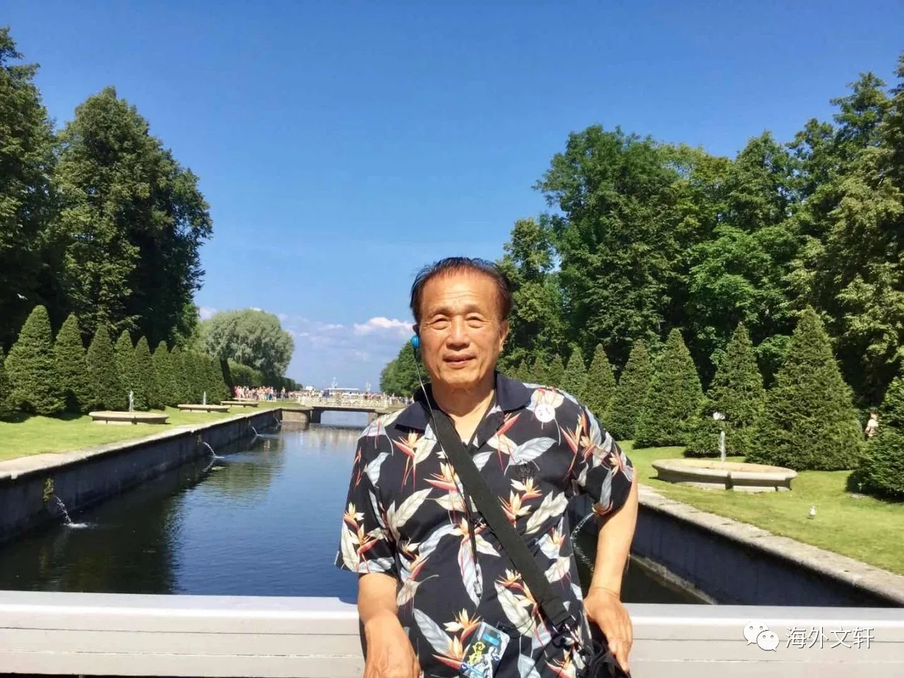 图片[3]-【海外文轩】手机店里 作者：刘荒田-华闻时空